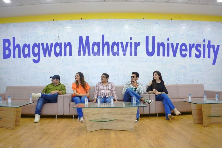 Gujarati Film Sensation Siddharth Randeria and Hu ane Tu Full Star Cast Ignites Bhagwan Mahavir University