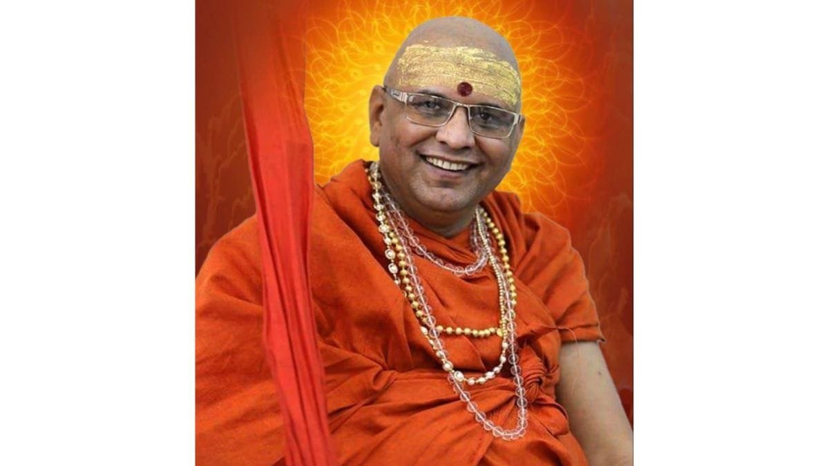 Swami Shri Pragyananad Saraswati ji Maharaj Demands the Liberation of places of worship from Government Control