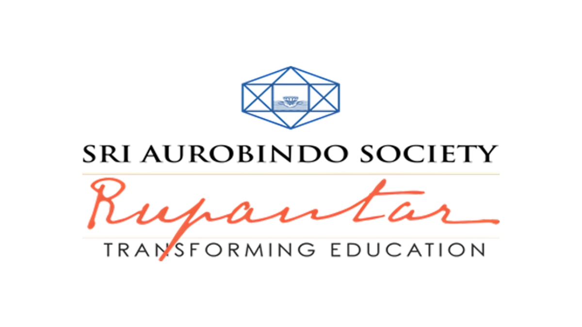 Acharya Balkrishna and Sambhrant Sharma Pledge to Strengthen Indian Knowledge Systems in School Education Nationwide