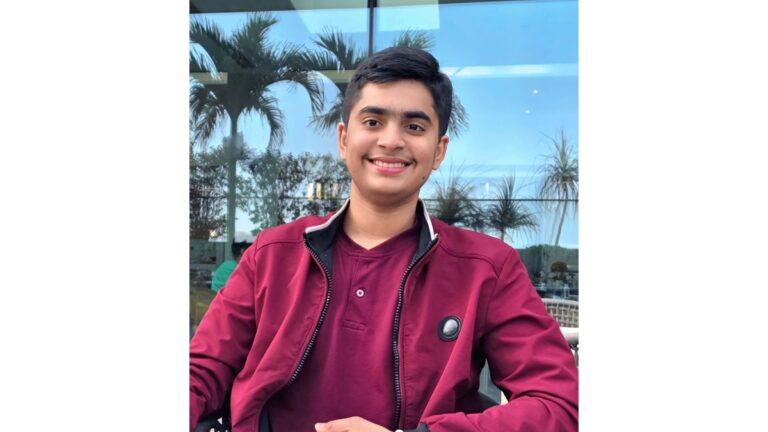 Ahmedabad’s Krishiv Achyut Dani Becomes CBSE India Topper with 499/500 Marks in Class XII After Re-evaluation, Achieves Feat Through Self-Study
