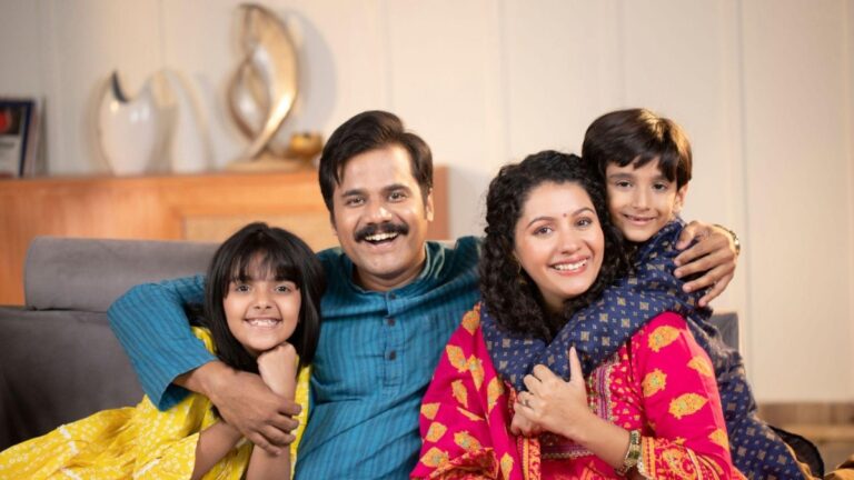 What to Review before Buying Health Insurance for Your Family’s Medical Profile