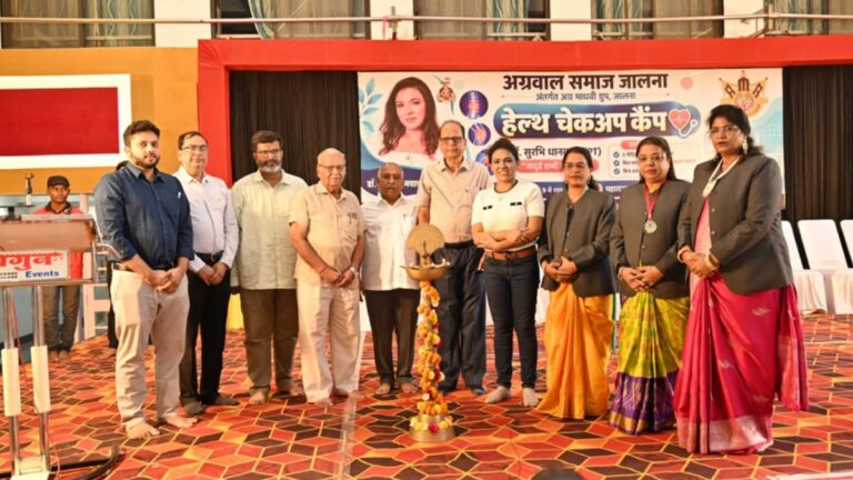 Jalna Health Camp Led by Dr. Surabhi Dhanawala Benefits More Than 200 Patients